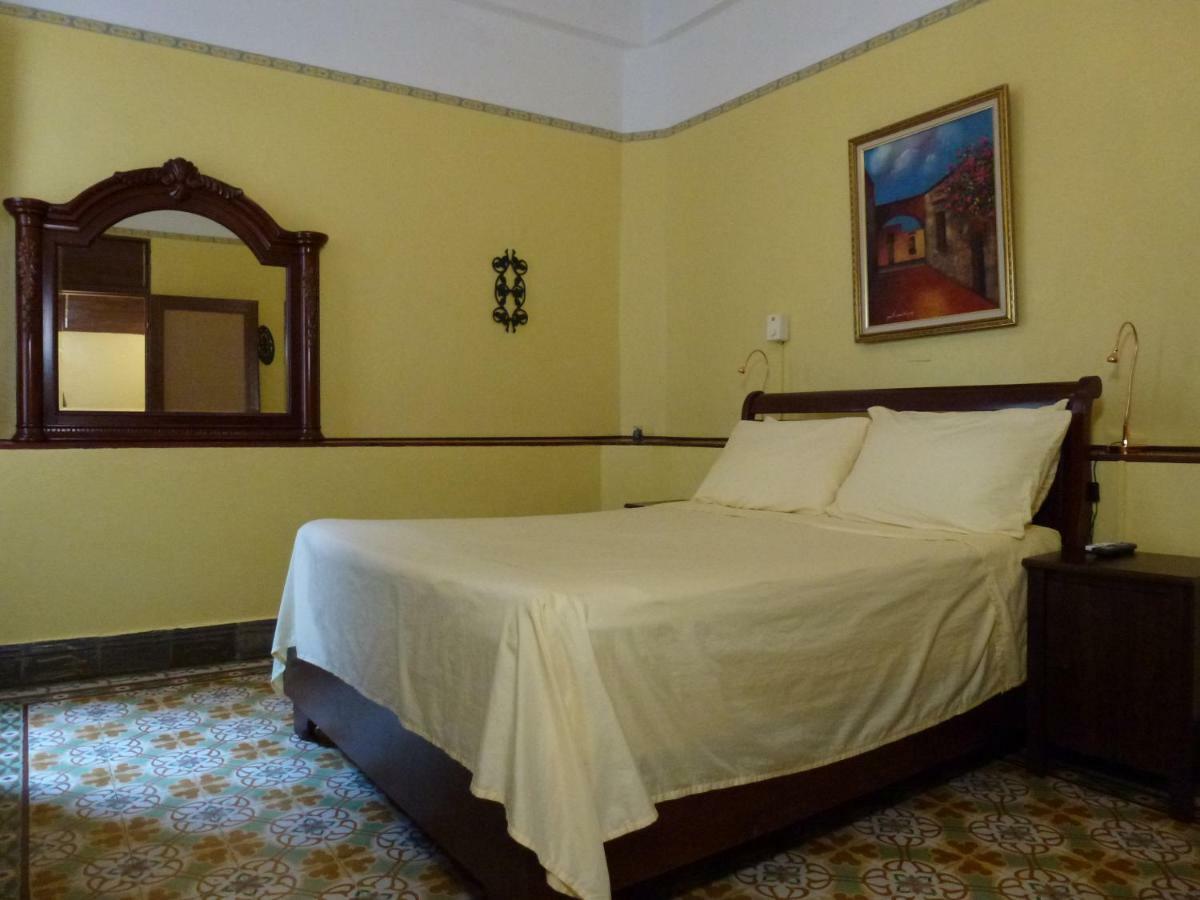 Aparthotel Residencial La Fonte à Saint-Domingue Extérieur photo